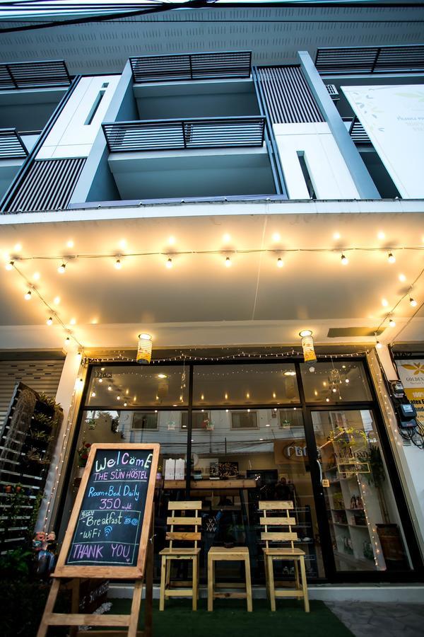 The Sun Hostel Chiang Mai Exterior foto